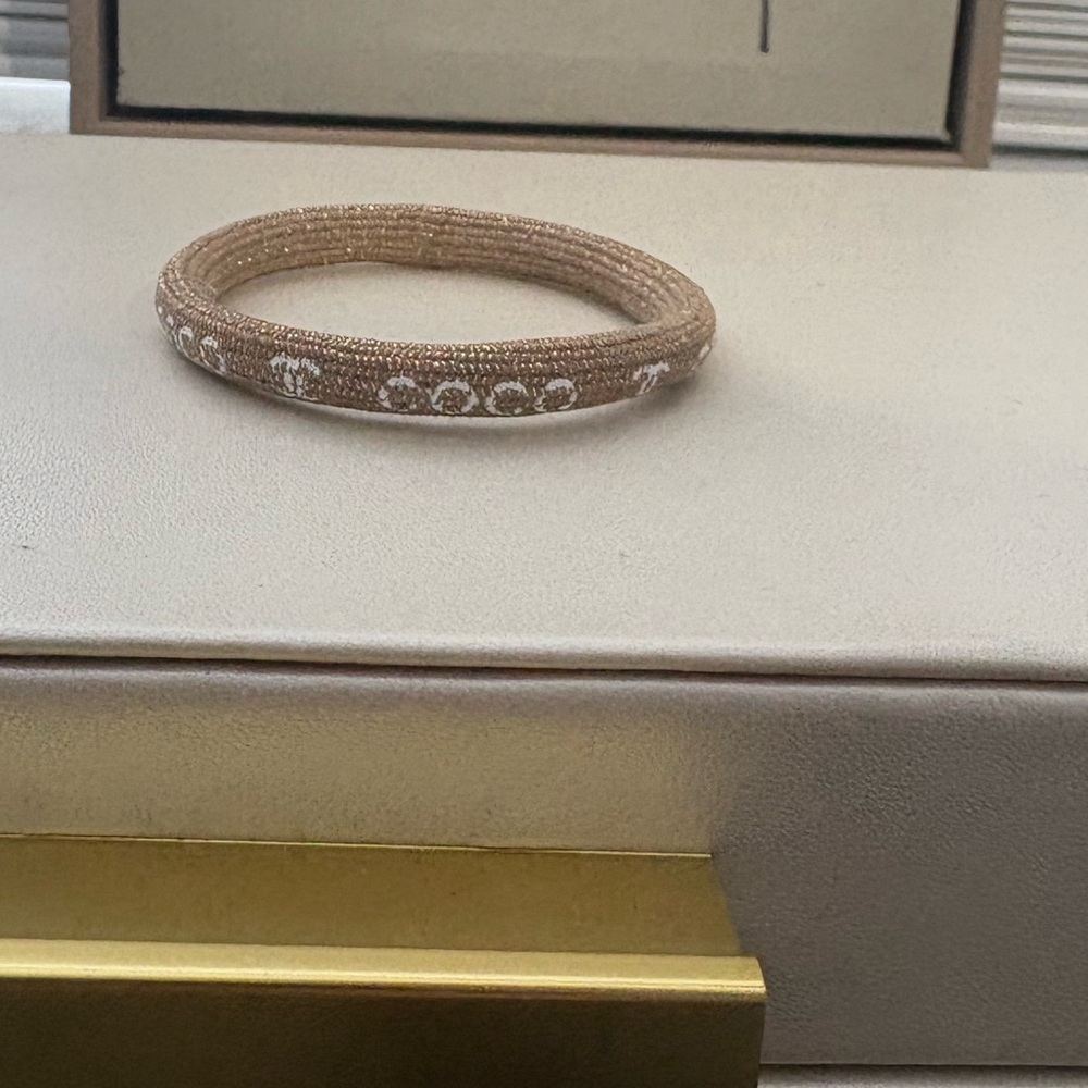 CHANEL Glitter Beige Scrunchie GWP - Picture 5 of 5
